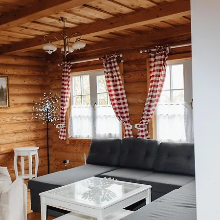 House Rakhiv