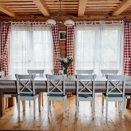 House Semesterbostad